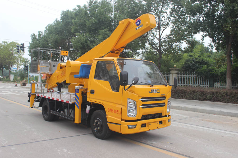 潤知星牌SCS5045JGKJX6型高空作業(yè)車