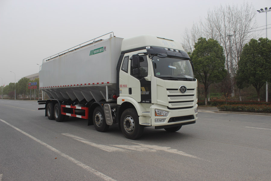 潤知星牌SCS5315ZSLCA6型散裝飼料運(yùn)輸車